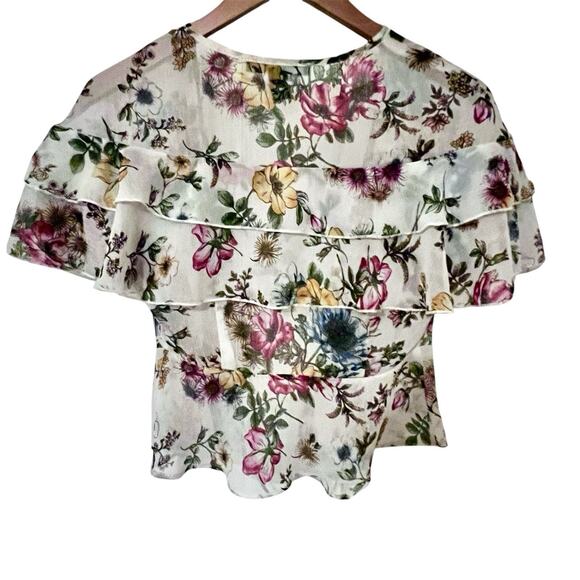 Forever 21 Chiffon Floral Wrap Top Women’s Small Flutter Sleeve Romantic Cottage - Picture 3 of 5